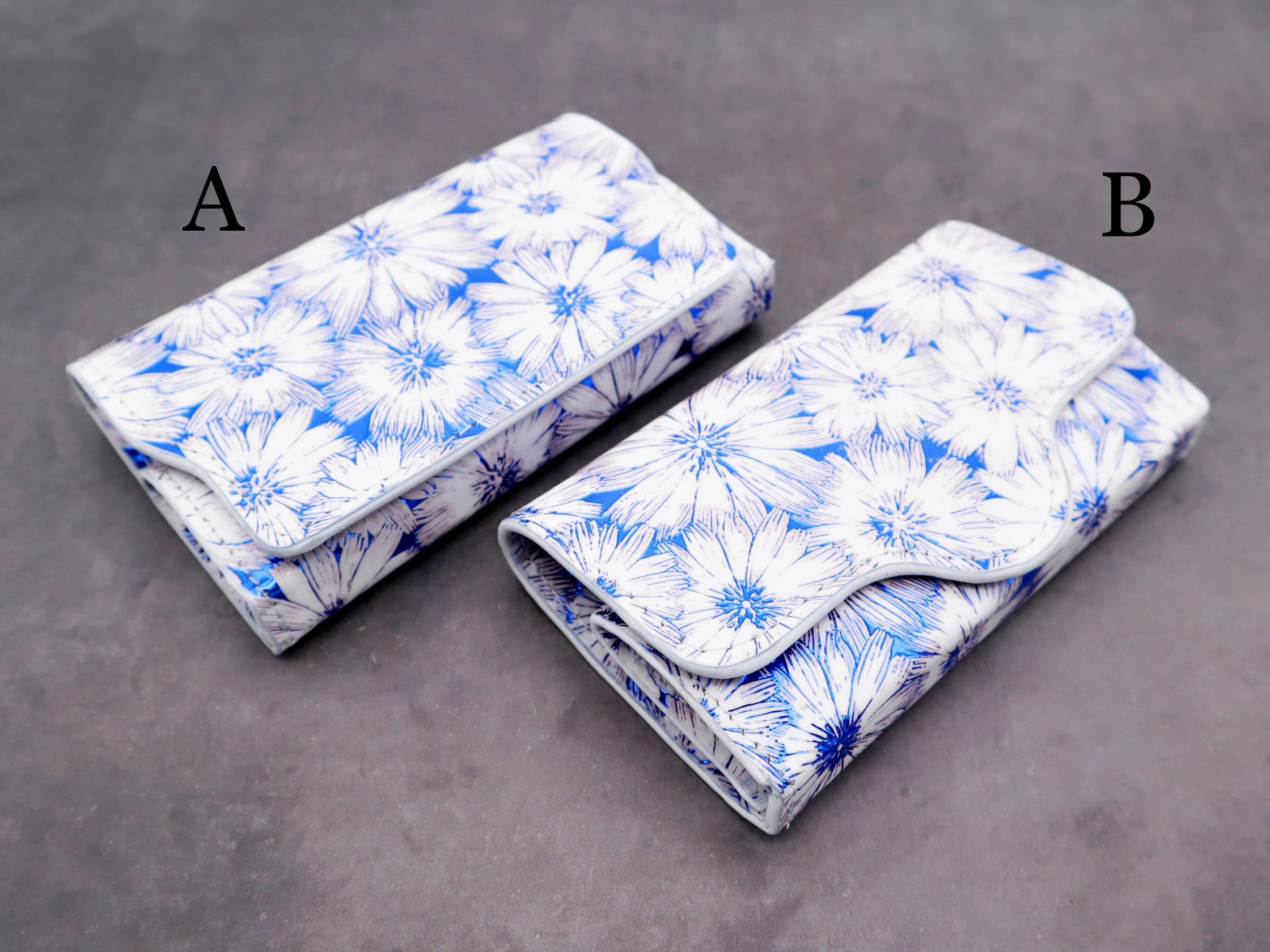 本革カードケース blue flower