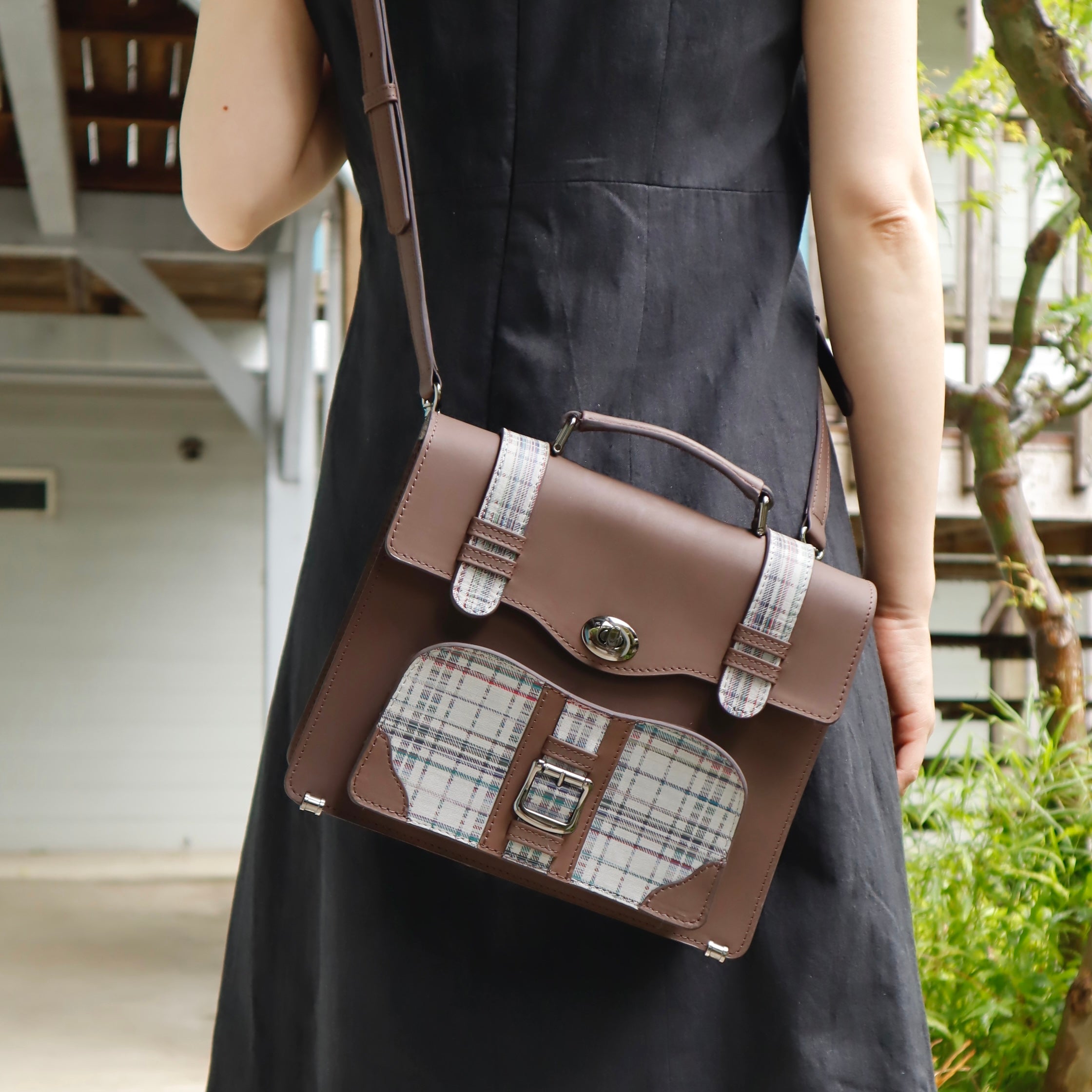 【限定】 miniサッチェルバッグ(black/purple)