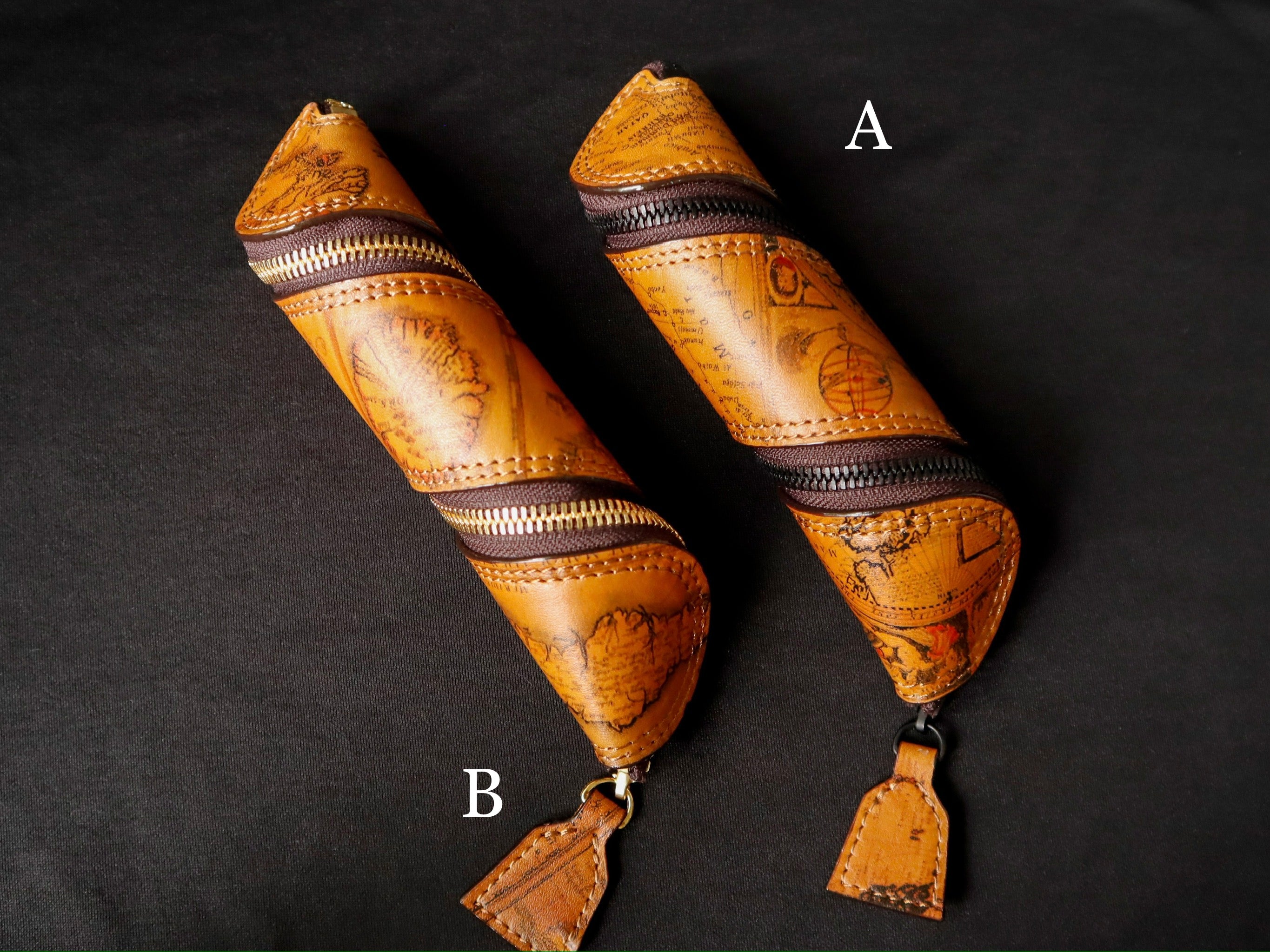 本革ロールファスナーペンケース 〜アンティーク風地図(キャメル)〜