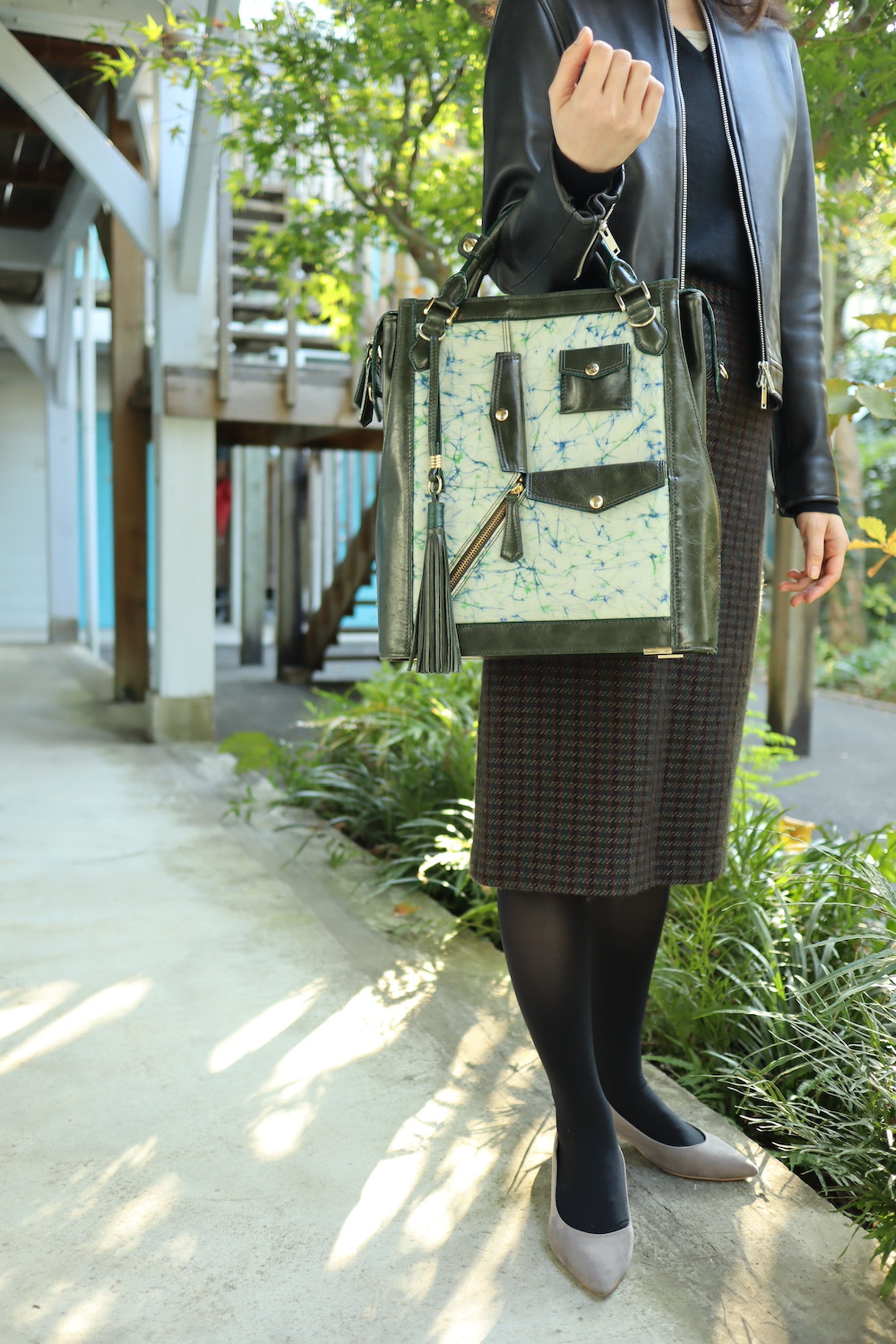 レザーとバティック染の3wayバック(olive-green)