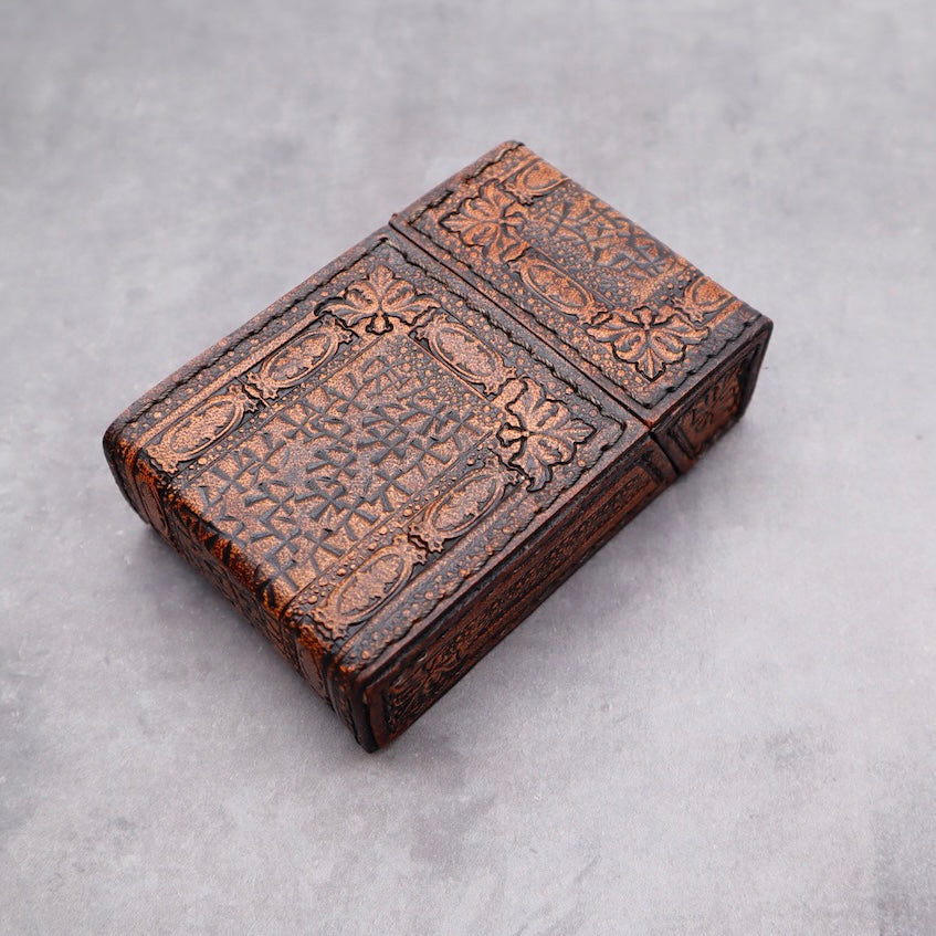 1点物のレザーシガレットケース(Brickwork)<マグネット式>