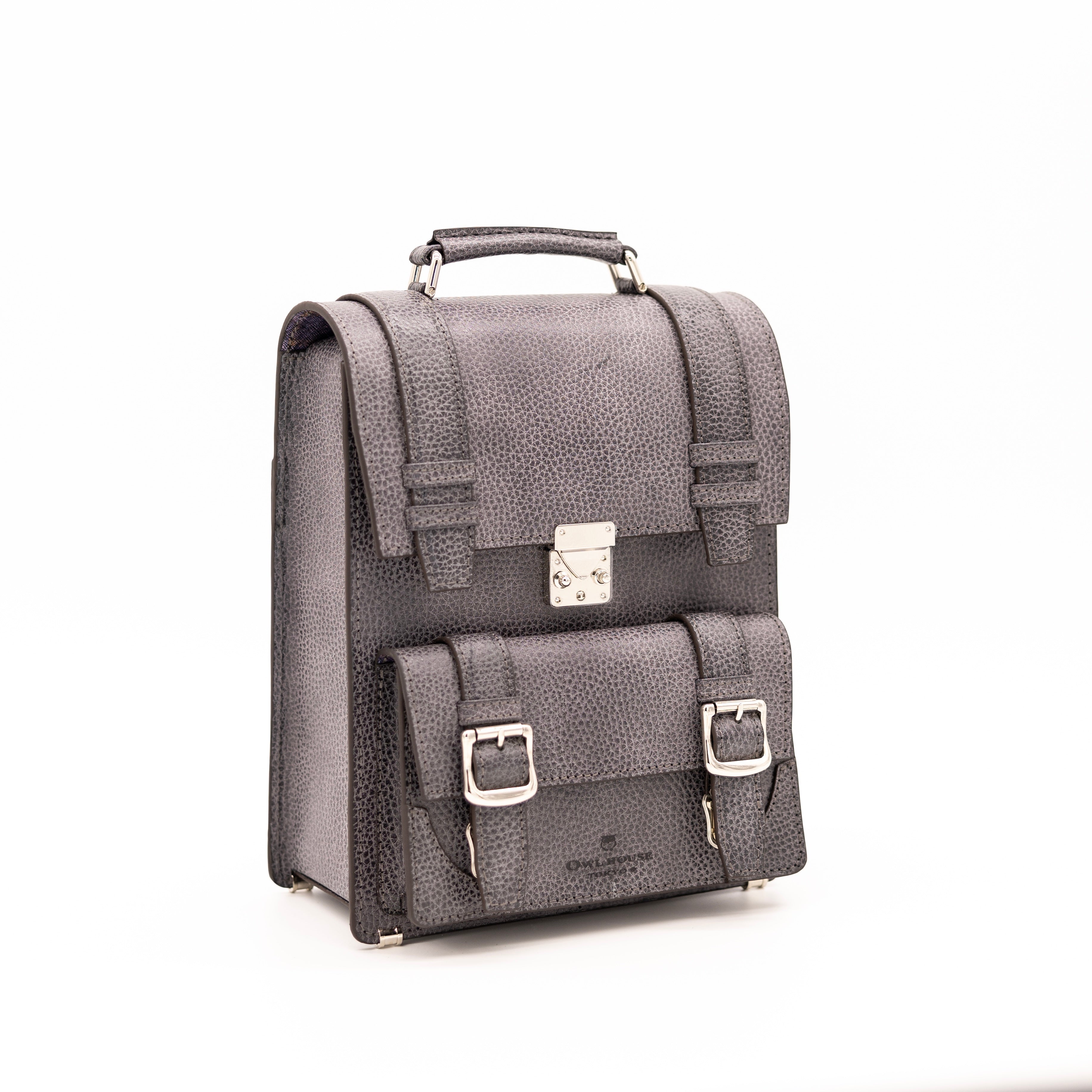 タテ型サッチェルバッグ（dark gray）