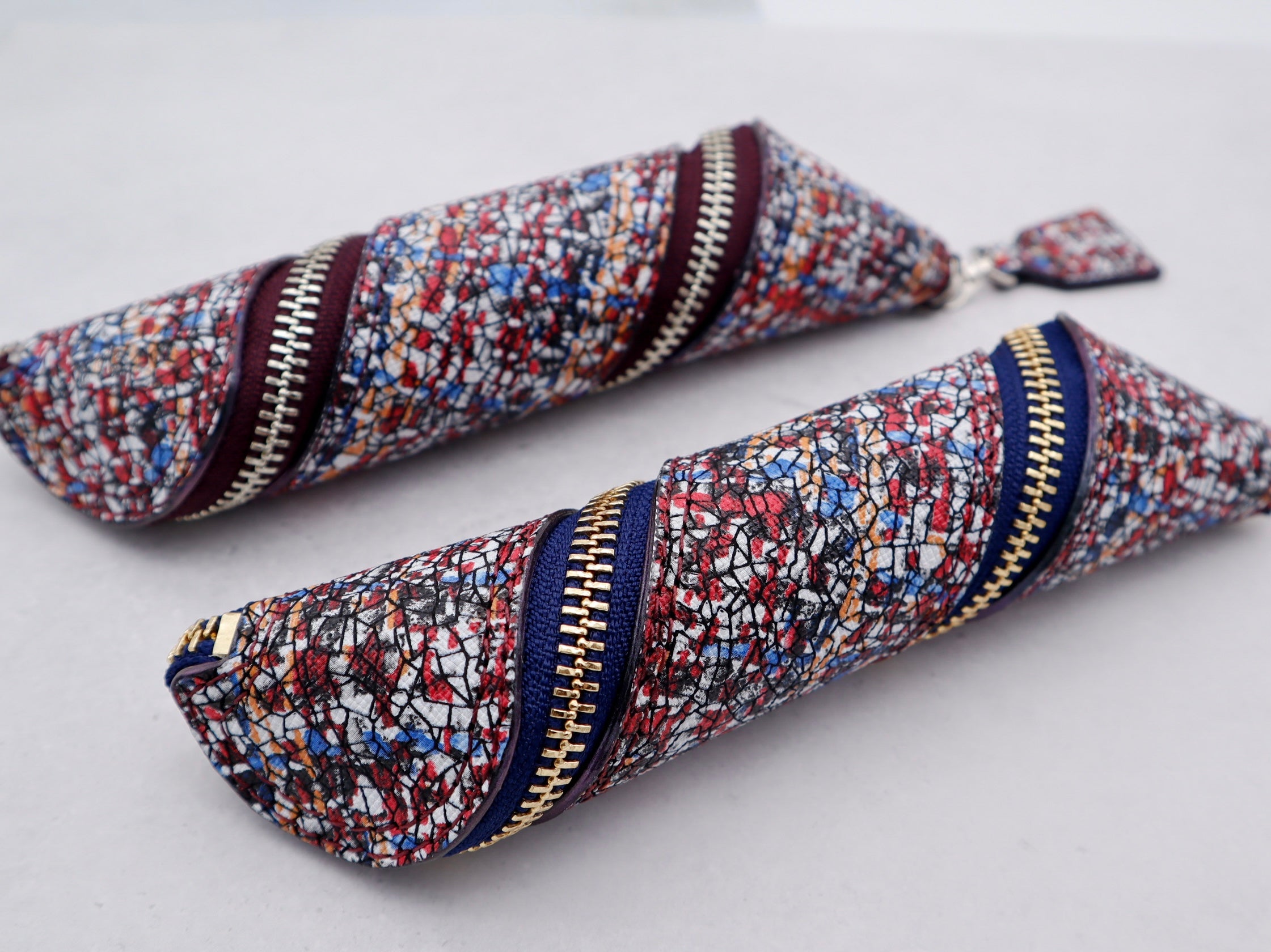 Leather roll fastener pen case ~COLORFUL RED~