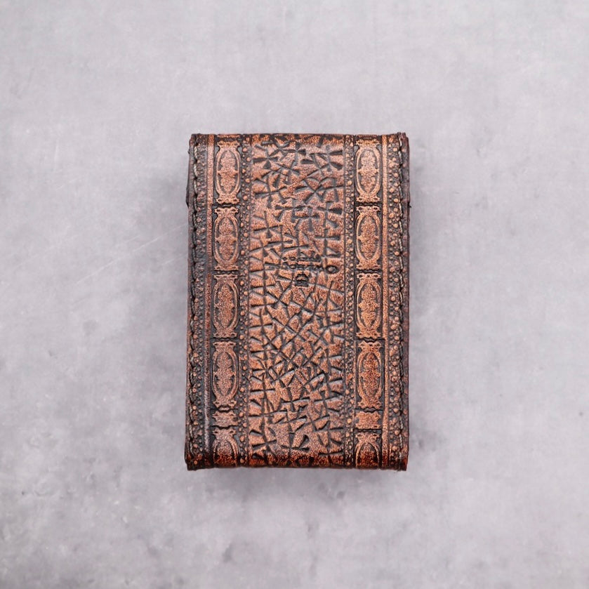 １点物のレザーシガレットケース（Brickwork）<マグネット式>